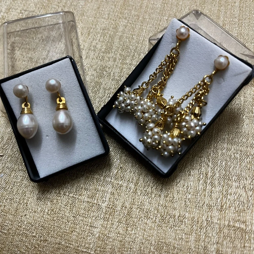 Set of Real Pearl Earrings with 18 k Gold tone Plated - Picture 2 of 12